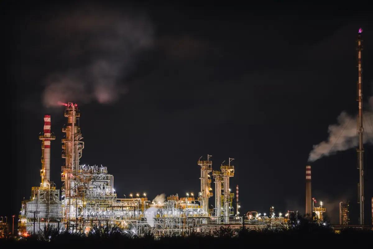 Energie- und Chemieunternehmen